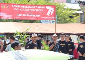 Sambut HUT Bhayangkara, Polres Aceh Selatan adakan lomba Layang layang.