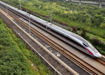 Transportasi Kereta Api Cepat Indonesia Dinilai Paling Unggul di ASEAN