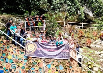 Anniversary ke 8 Kotatua Gelar Sejumlah Kegiatan di Guha Batee Meucanang Labuhan Haji Barat.