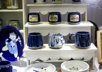 Keramik Indonesia Curi Perhatian Delegasi KTT ASEAN