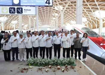 Beli Tiket Kereta Cepat Whoosh Bisa di Mbanking BNI