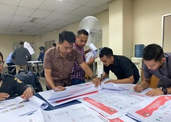 Panwaslih Aceh Selatan Awasi Kesiapan Logistik di Percetakan Jawa Barat