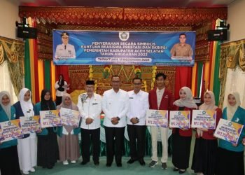 1.225 Mahasiswa Terima Beasiswa Prestasi dan Kurang Mampu dari Pemkab Aceh Selatan