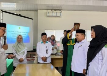 Kakankemenag Kota Banda Aceh Lantik Dua Kepala Madrasah