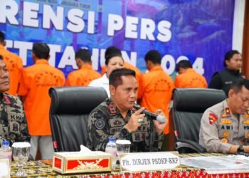 KKP Amankan Kapal Pelaku Penyelundupan Manusia di Perairan Teluk Kupang