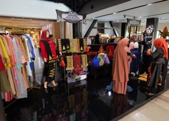 Karya Fashion Desainer Aceh Hadir di Sarinah Jakarta