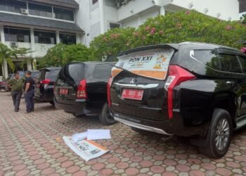 Pemerintah Aceh Tempel Stiker PON ke-21 di Mobil Dinas