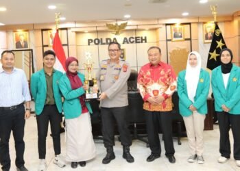 Tim Debat Hukum Polda Aceh Audiensi dengan Kapolda Aceh Setelah Meraih Juara I