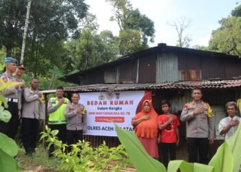 Polres Aceh Selatan lakukan Bedah Rumah, sambut Hari Bhayangkara 78