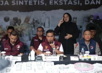 Polri Ungkap Laboratorium 1,2 Ton Ganja Sintetis di Malang