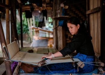 Strategisnya Peran Perempuan dalam Pariwisata dan Ekonomi Kreatif