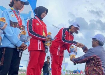 Atlet Terbang Layang Aceh Kelas Duration Flight SGU 2-22 Beregu Putri Raih Emas