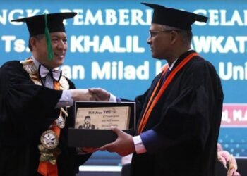 USK Berikan Gelar Doktor Honoris Causa kepada Prof. Abdul Khalil Shawkataly