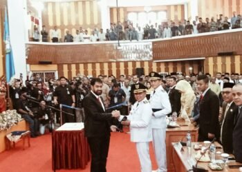 Gubernur Aceh Resmi Lantik Mirwan-Baital jadi Bupati dan Wakil Bupati Aceh Selatan periode 2025-2030