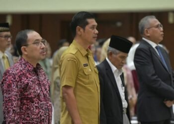 Plt Sekda Aceh Hadiri Pengukuhan 5 Profesor Baru USK