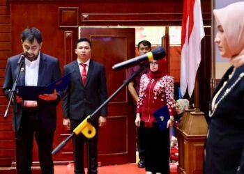 Gubernur Aceh Kukuhkan Marlina sebagai Bunda PAUD, Bunda Literasi, dan Ketua FORIKAN