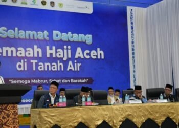 Wagub Fadhlullah Sambut Kepulangan Jemaah Haji Aceh