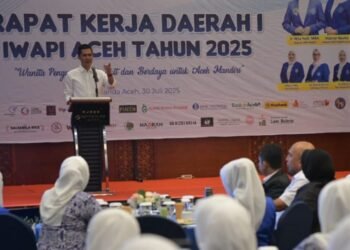 RAKERDA IWAPI Aceh: Plt Sekda Sebut Perempuan Tulang Punggung Ekonomi Daerah