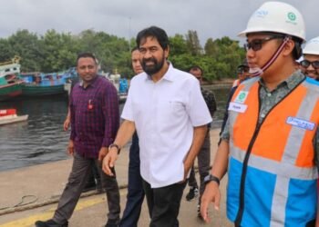 Mualem Tinjau Pelabuhan Krueng Geukueh untuk Persiapan Jalur ke Penang