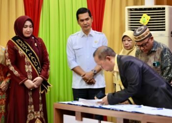 Sekda Aceh Teken Kerja Sama PAUD HI, Tegaskan Komitmen Wajib Belajar 13 Tahun