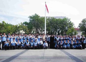 Wali Kota Illiza Lepas Kafilah MTQ Banda Aceh, Target Pertahankan Juara Umum di Pidie Jaya