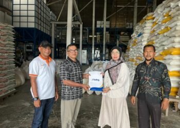 Bulog Blangpidie Jalin Kerja Sama dengan Kilang Padi Lokal, YARA Beri Apresiasi