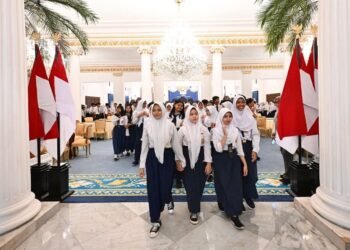Pelajar SMP 39 Jakarta Kunjungi Istana, Tumbuhkan Mimpi dan Inspirasi