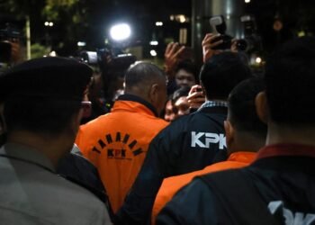 KPK Tahan Bupati Tulungagung, Bongkar Modus Tekanan Jabatan dan Setoran OPD