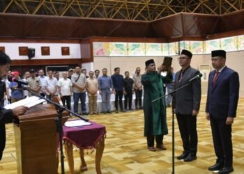 Mualem Lantik 3 Kepala SKPA, Tekankan Kinerja dan Serapan Anggaran