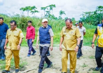 Wagub Aceh Tinjau Jalan Rusak dan Perusahaan Air Minum di Aceh Tamiang