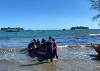 Wisatawan padati Wisata Bahari, Pulau Dua di Kabupaten Aceh Selatan
